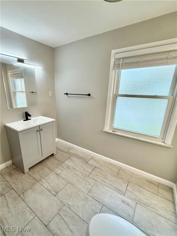 2379 Charney Road University Heights OH 44118