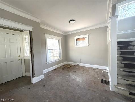 10106 Parmelee Avenue Cleveland OH 44108