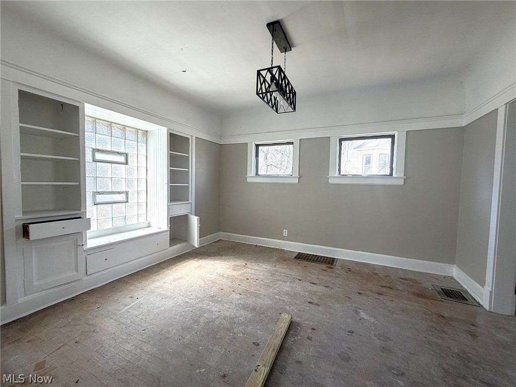 10106 Parmelee Avenue Cleveland OH 44108