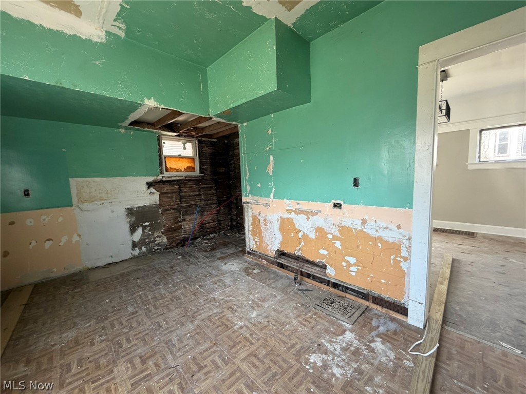 10106 Parmelee Avenue Cleveland OH 44108