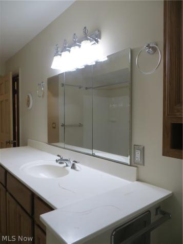 6204 Meadview Drive Seven Hills OH 44131