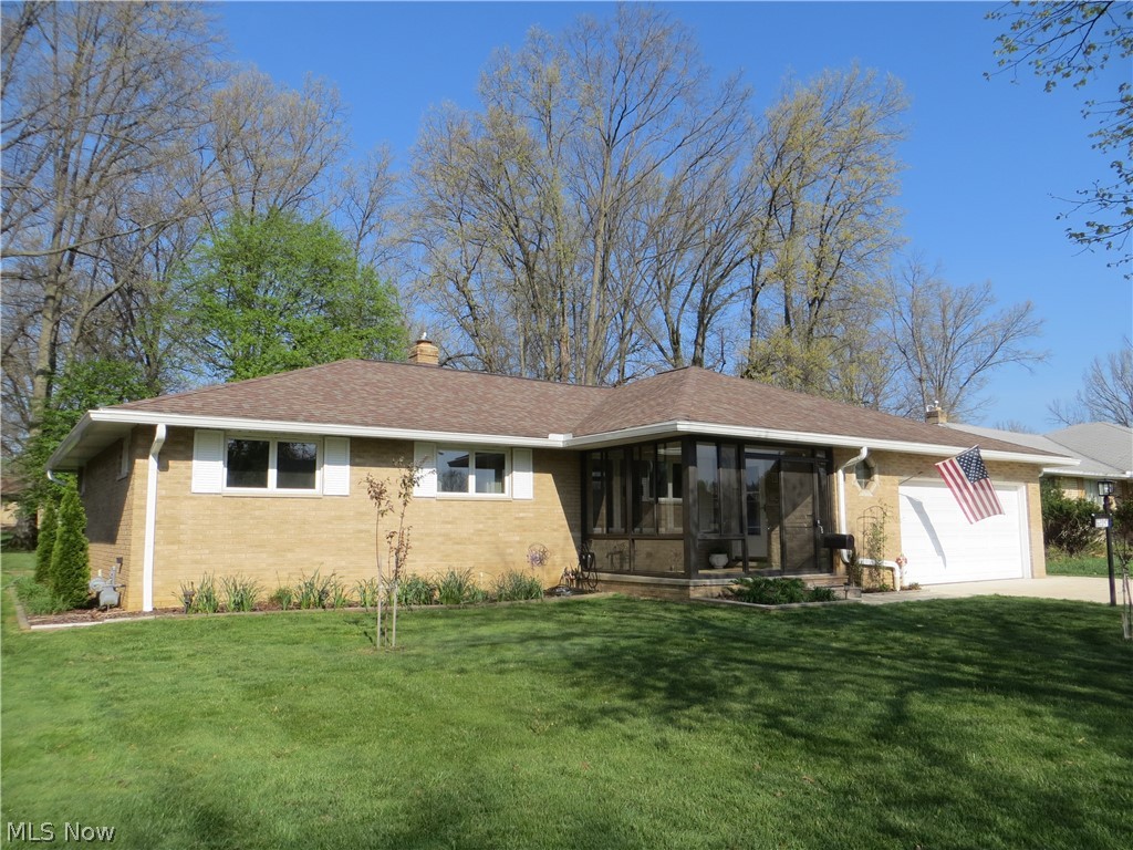 6204 Meadview Drive Seven Hills OH 44131