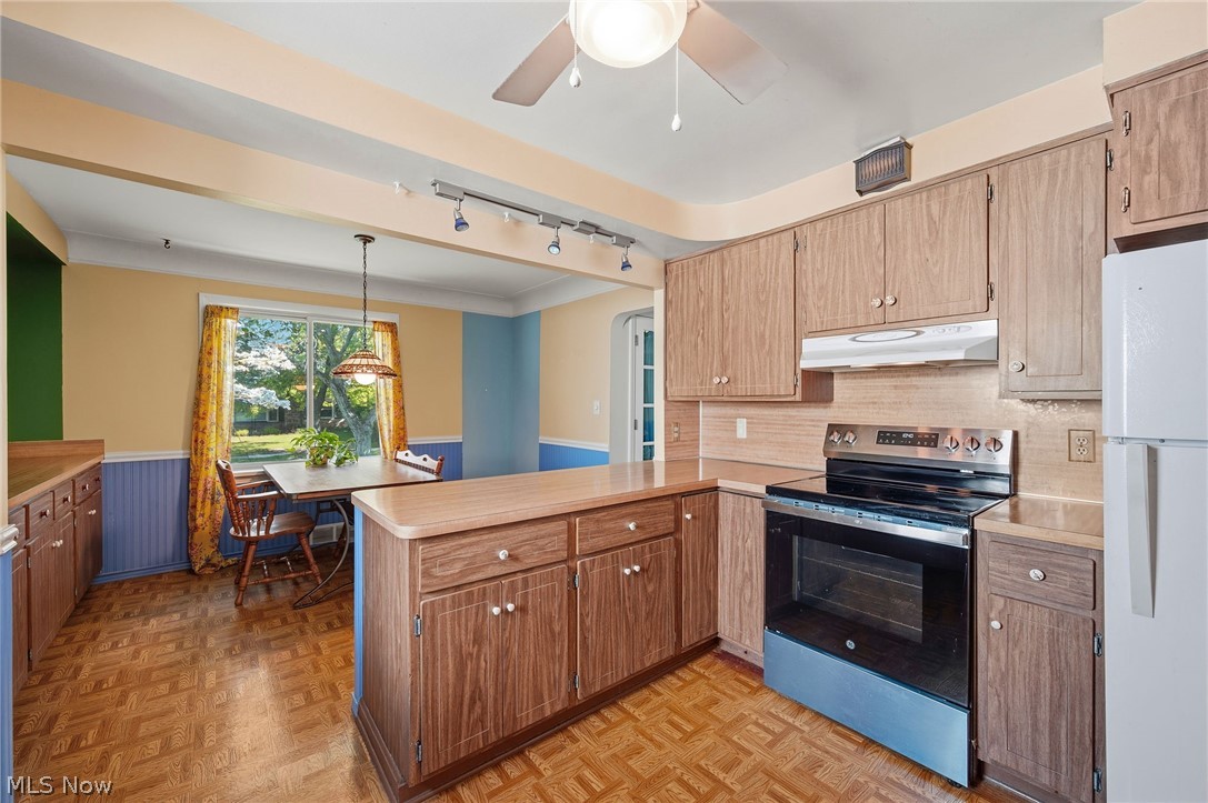 4250 Eastway Road South Euclid OH 44121