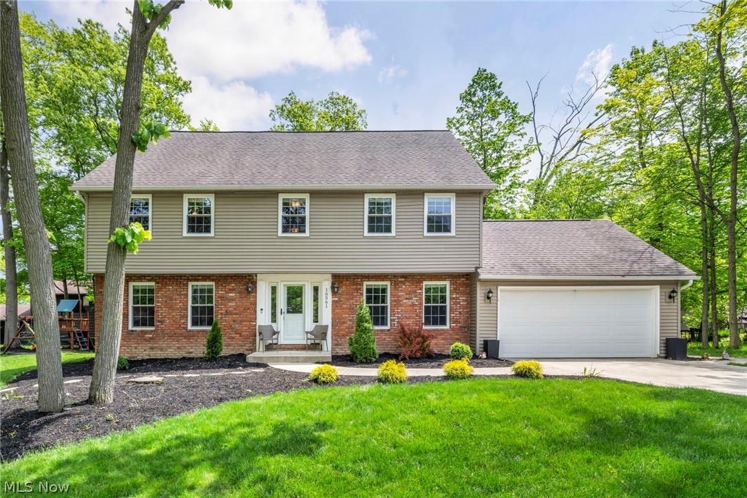 16561 N White Oaks Drive Strongsville OH 44136