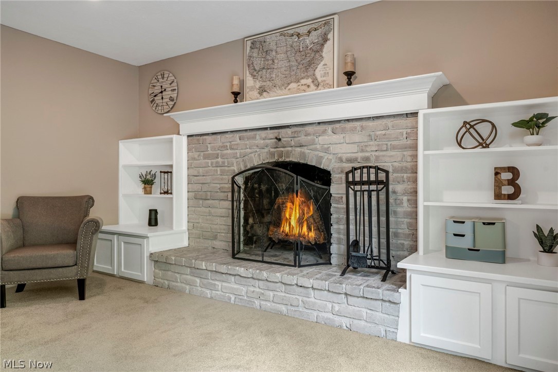 16561 N White Oaks Drive Strongsville OH 44136