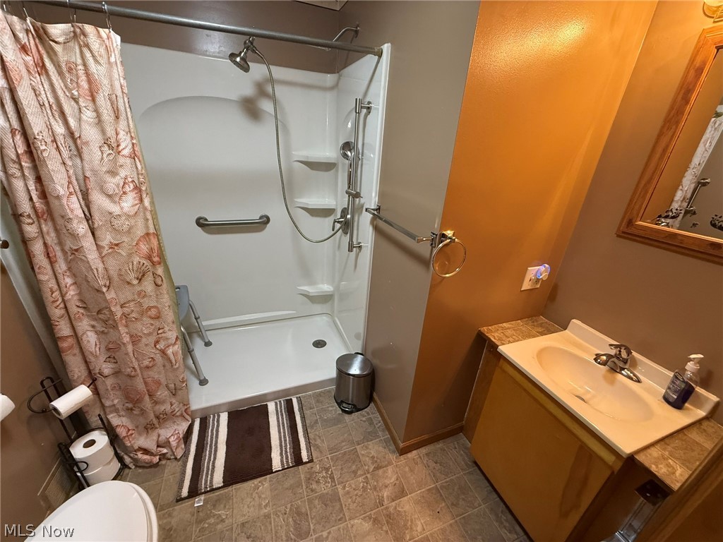 14095 Washington Avenue SW Newcomerstown OH 43832