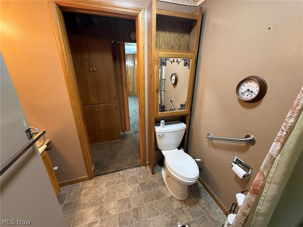 14095 Washington Avenue SW Newcomerstown OH 43832