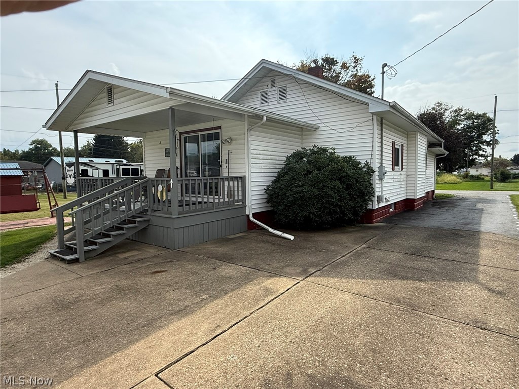 14095 Washington Avenue SW Newcomerstown OH 43832