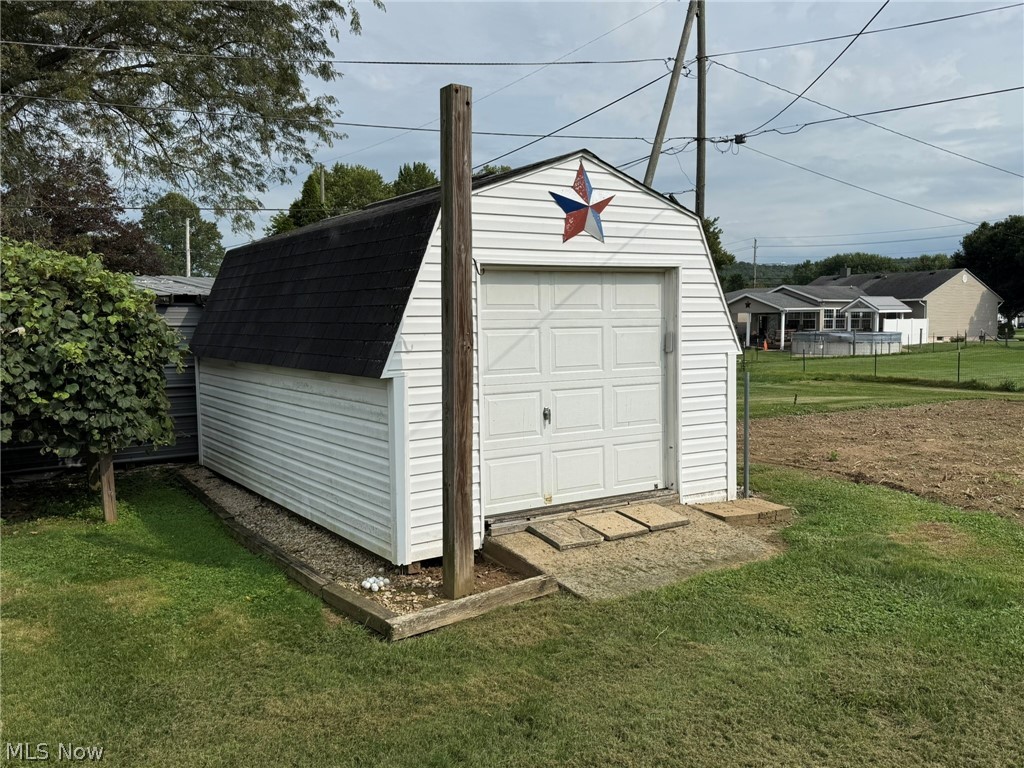 14095 Washington Avenue SW Newcomerstown OH 43832