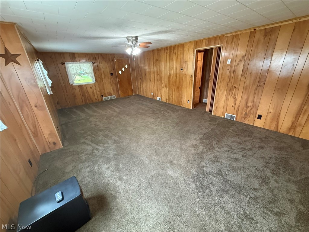 14095 Washington Avenue SW Newcomerstown OH 43832