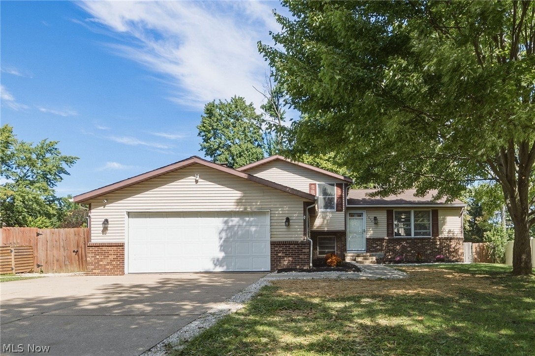 1035 Burntwood Drive Medina OH 44256
