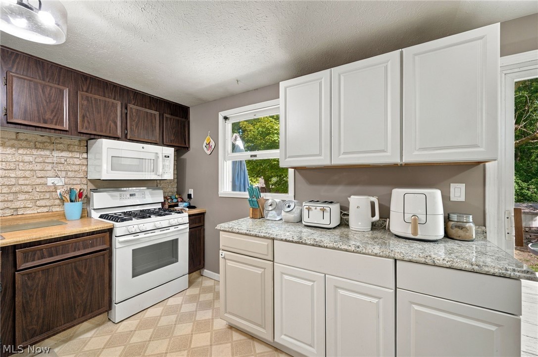 1035 Burntwood Drive Medina OH 44256