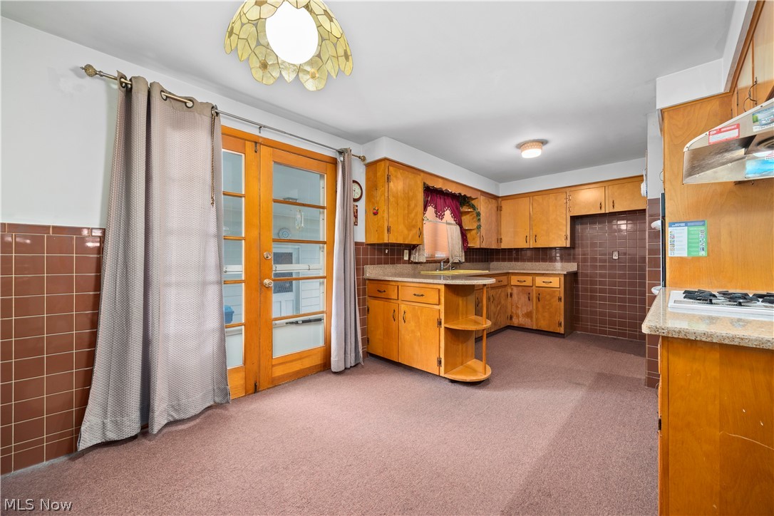 2824 Oberlin Avenue Lorain OH 44052