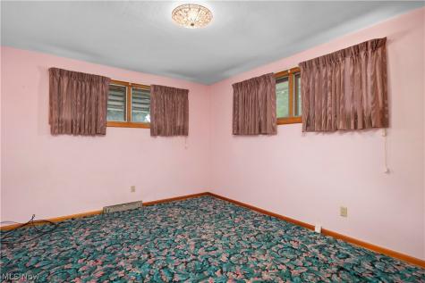 2824 Oberlin Avenue Lorain OH 44052