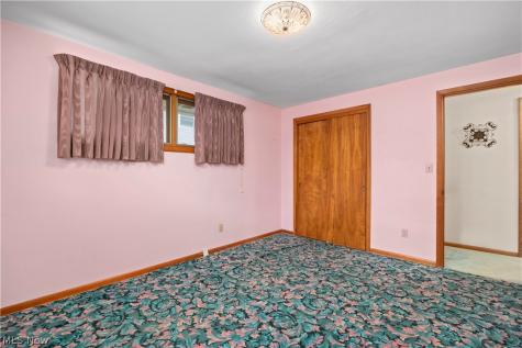 2824 Oberlin Avenue Lorain OH 44052