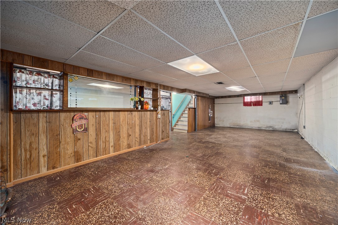 2824 Oberlin Avenue Lorain OH 44052