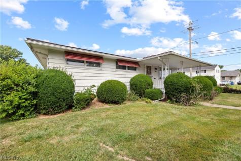2824 Oberlin Avenue Lorain OH 44052