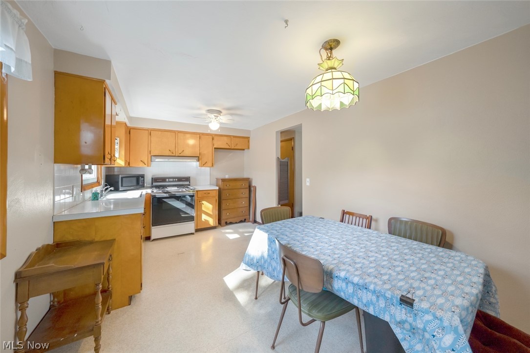 1315 W 44th Street Lorain OH 44053