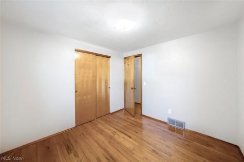 1315 W 44th Street Lorain OH 44053