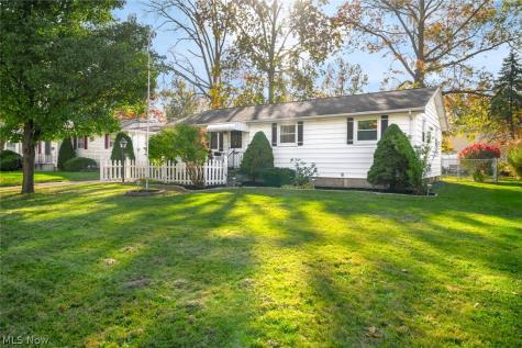 1315 W 44th Street Lorain OH 44053