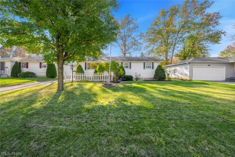 1315 W 44th Street Lorain OH 44053