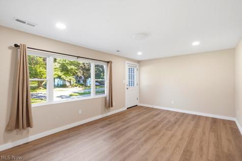 8083 Broadmoor Road Mentor OH 44060