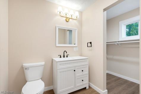 8083 Broadmoor Road Mentor OH 44060