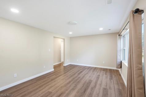8083 Broadmoor Road Mentor OH 44060