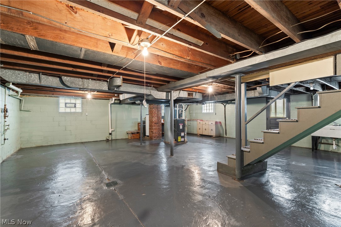 1210 Virginia Martins Ferry OH 43935