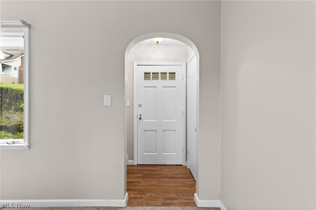 1210 Virginia Martins Ferry OH 43935