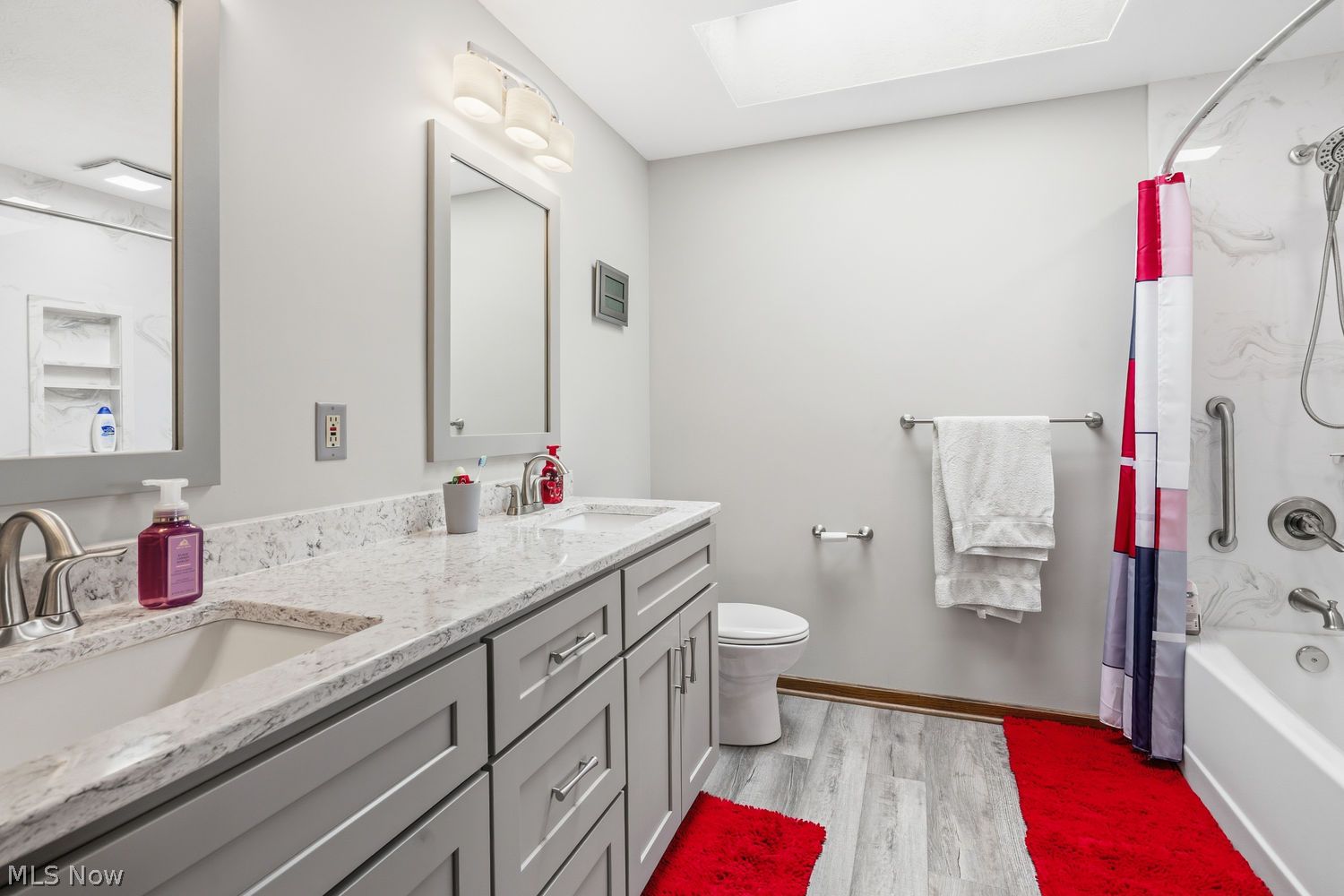 3763 Oakridge Drive NE Louisville OH 44641