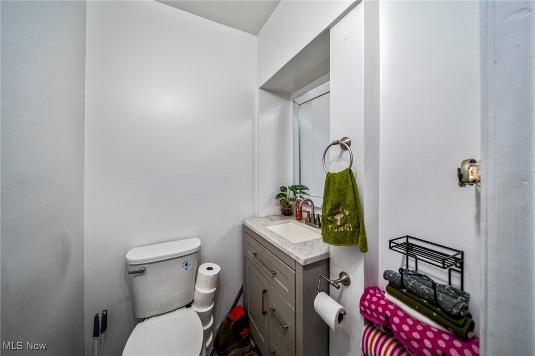 6086 N Wright Street Kingsville OH 44048