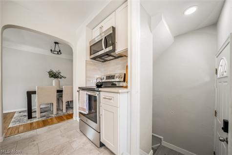 14531 Orchard Park Avenue Cleveland OH 44111