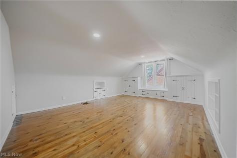 14531 Orchard Park Avenue Cleveland OH 44111