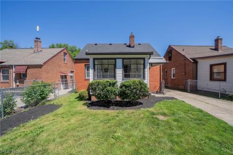 14531 Orchard Park Avenue Cleveland OH 44111