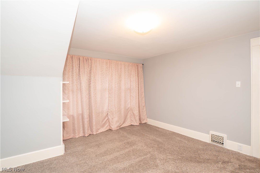 106 W Summit Street Alliance OH 44601