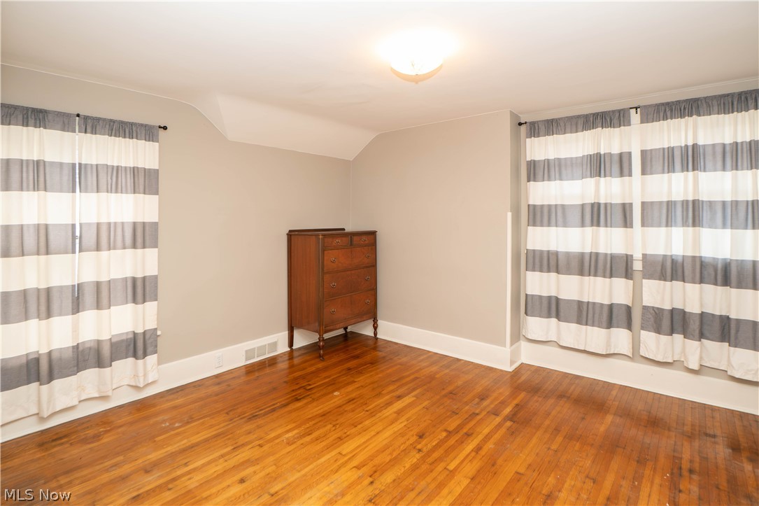 106 W Summit Street Alliance OH 44601