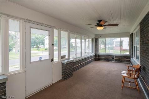 106 W Summit Street Alliance OH 44601
