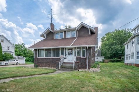 106 W Summit Street Alliance OH 44601