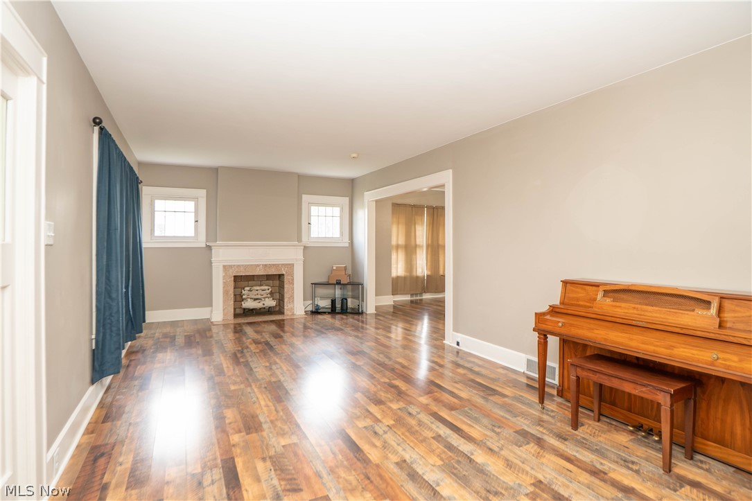 106 W Summit Street Alliance OH 44601