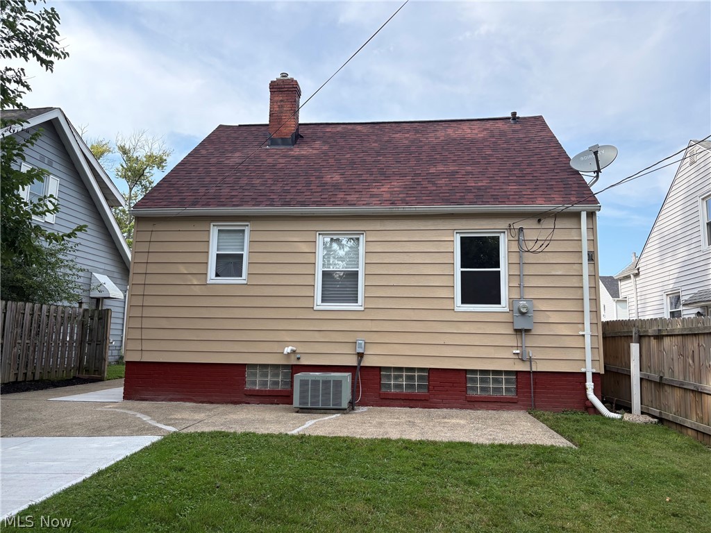 19910 Mountville Drive Maple Heights OH 44137