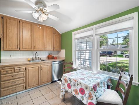 266 Franklin Drive Berea OH 44017