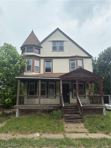 1374 E 91st Street Cleveland OH 44106