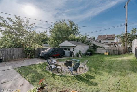 7611 Newport Avenue Parma OH 44129
