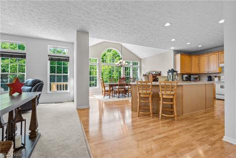 1107 Country Way Brunswick OH 44212