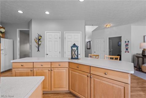 1107 Country Way Brunswick OH 44212