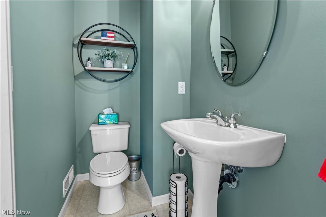 1107 Country Way Brunswick OH 44212