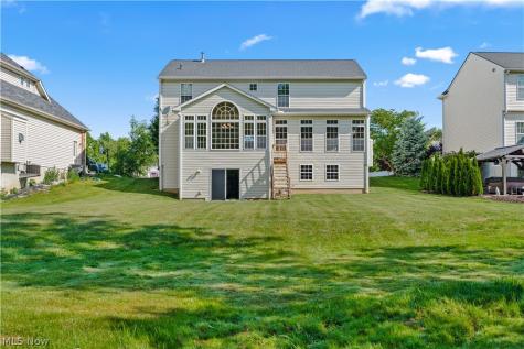 1107 Country Way Brunswick OH 44212