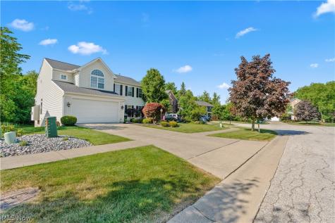 1107 Country Way Brunswick OH 44212