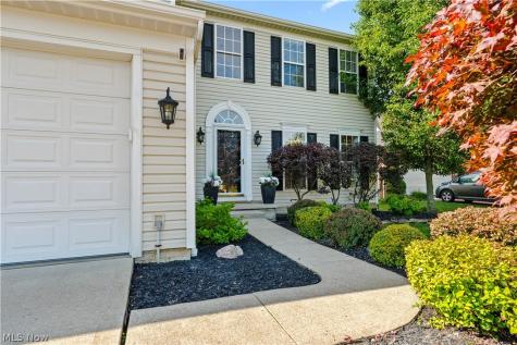 1107 Country Way Brunswick OH 44212
